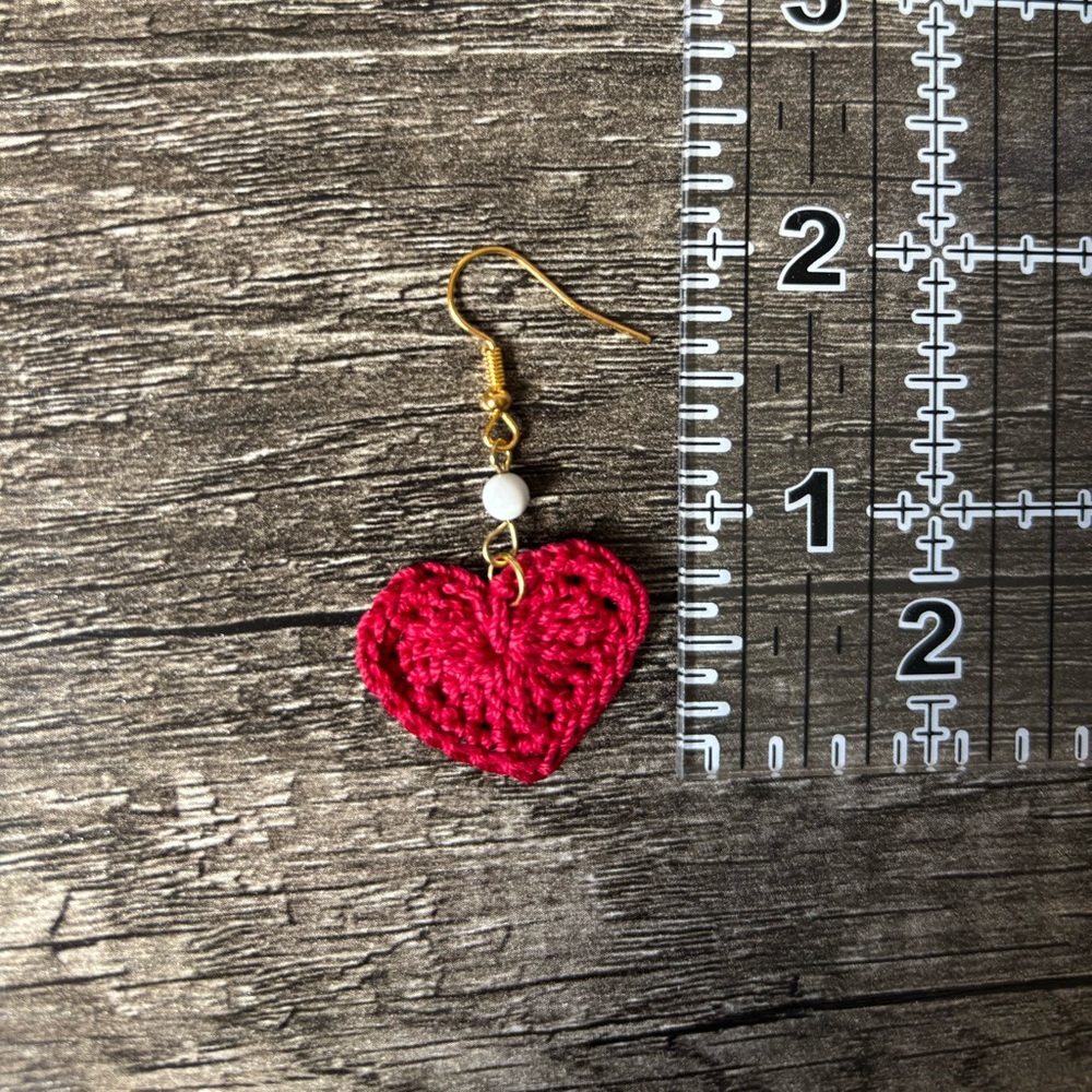 NWOT Handcrafted Red Heart Crochet Earrings - Picture 3 of 4